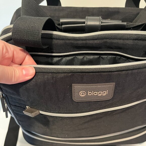 Black Biaggi Zipsak Boost! Underseater Expands To Carry-On Bag - Picture 4 of 9